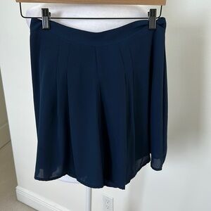 Paper Crown navy blue skort, size 6